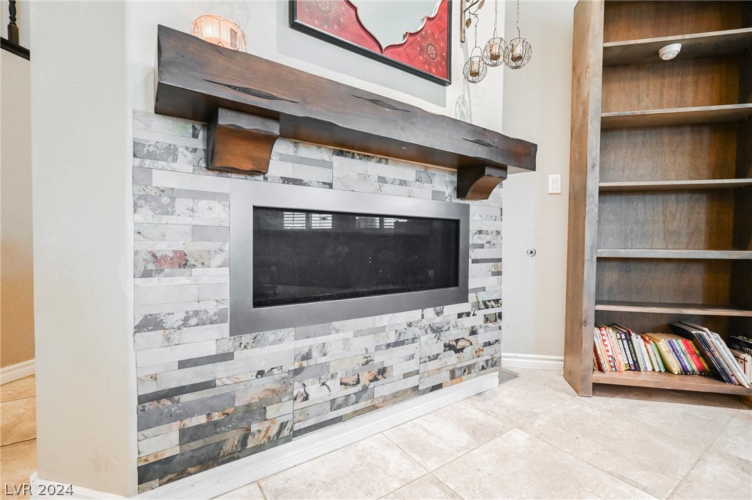 9790 Mosaic Canyon Court