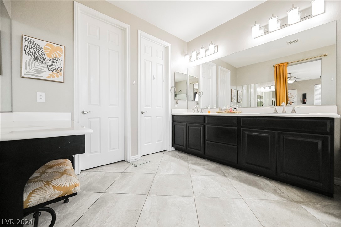 9790 Mosaic Canyon Court