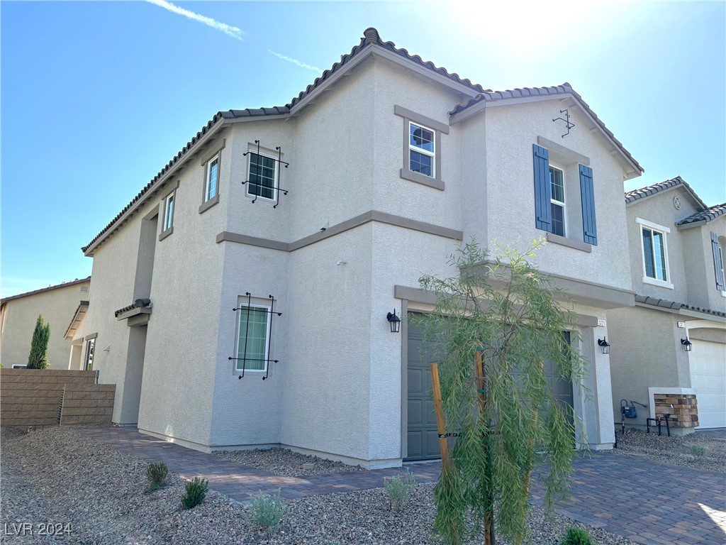 3221 Cromford Drive