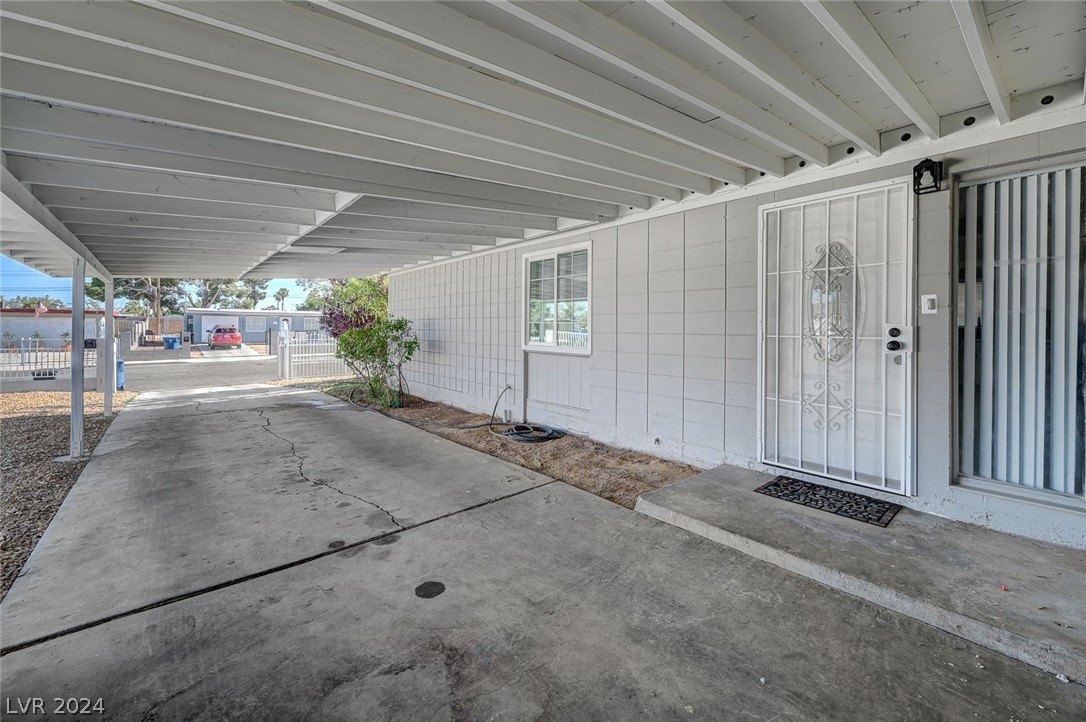 1930 La Vante Avenue