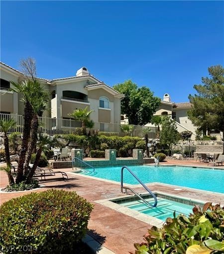 1320 Red Gable Lane 102