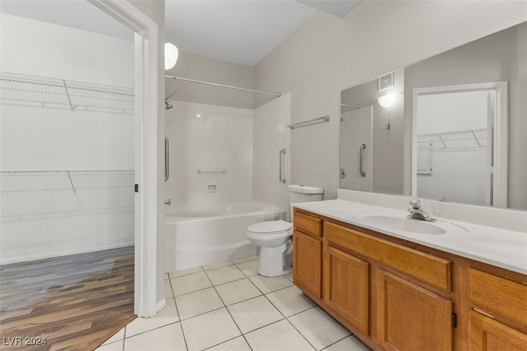 1320 Red Gable Lane 102