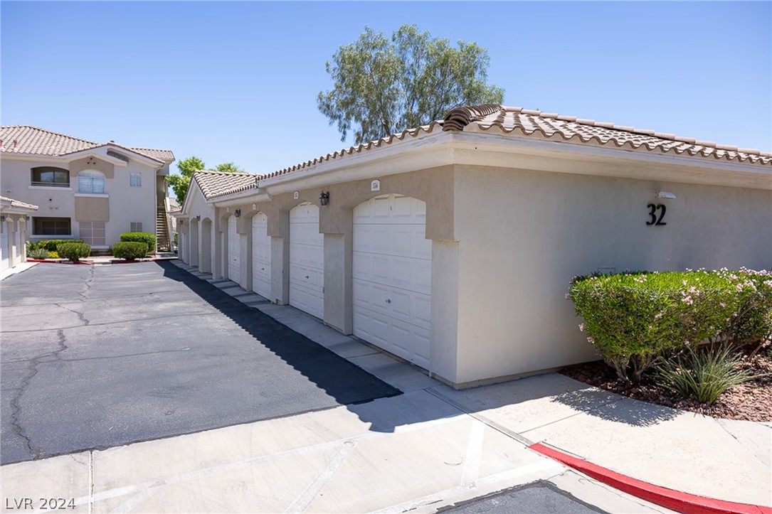 1320 Red Gable Lane 102