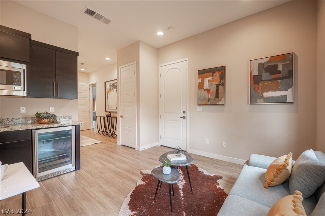 478 Rosina Vista Street