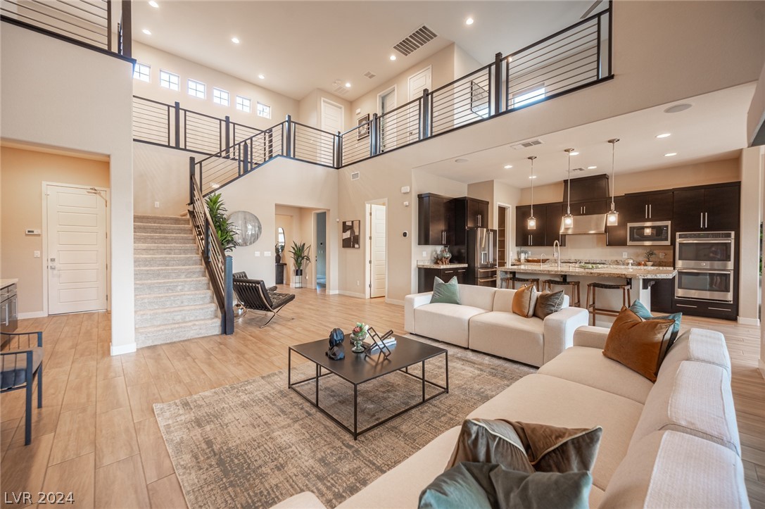 478 Rosina Vista Street