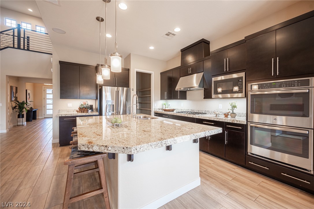 478 Rosina Vista Street