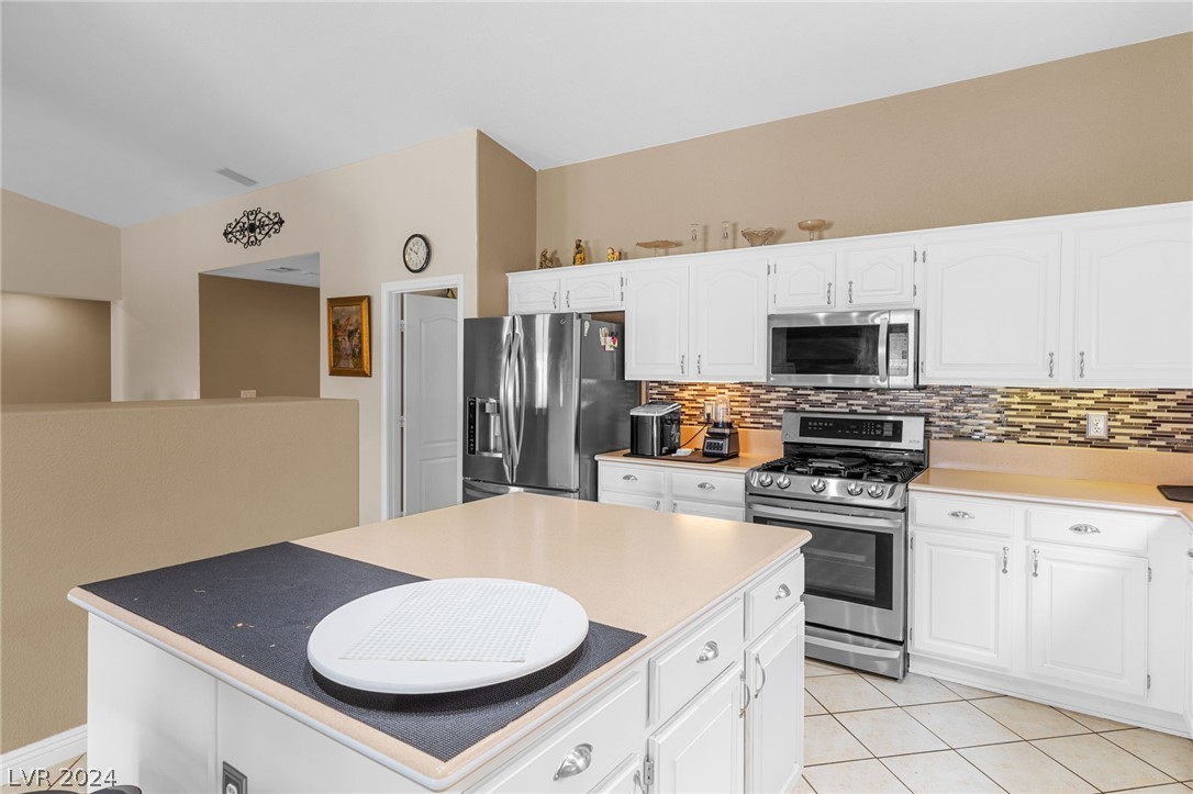 1012 Kings View Court