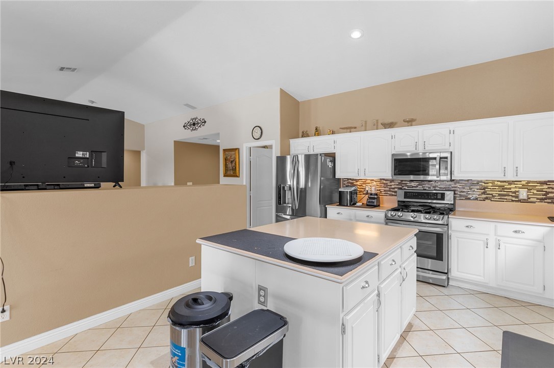 1012 Kings View Court