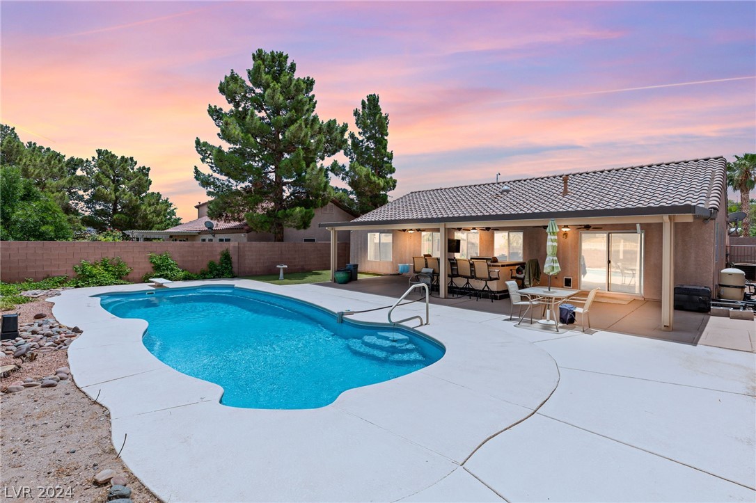 1012 Kings View Court