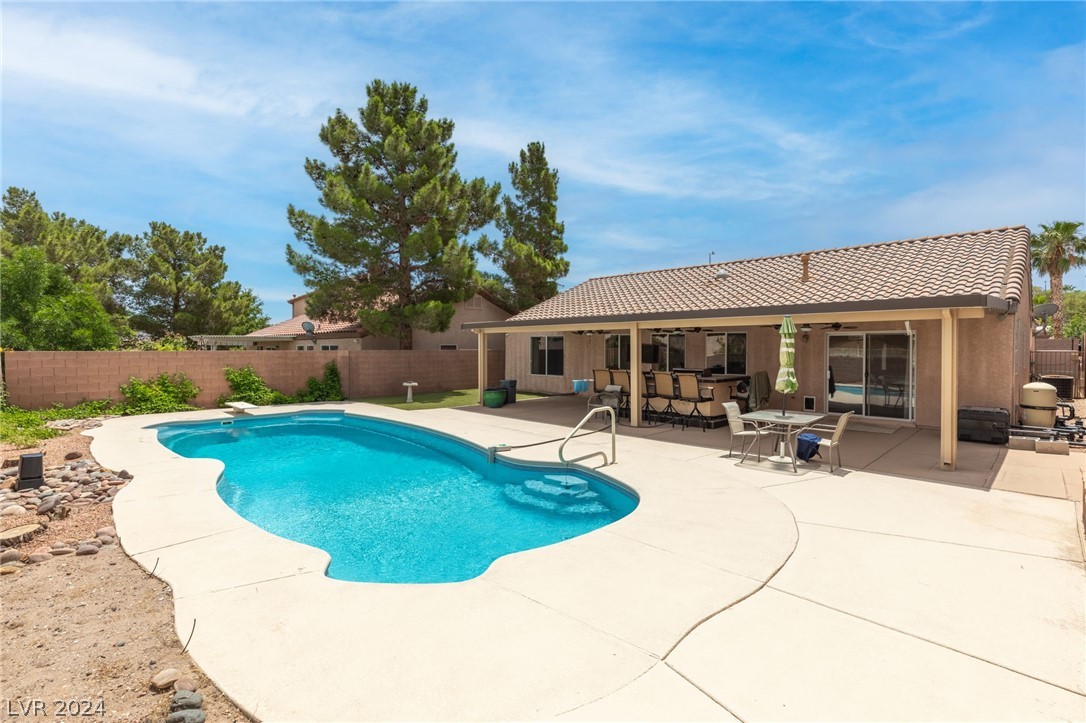 1012 Kings View Court