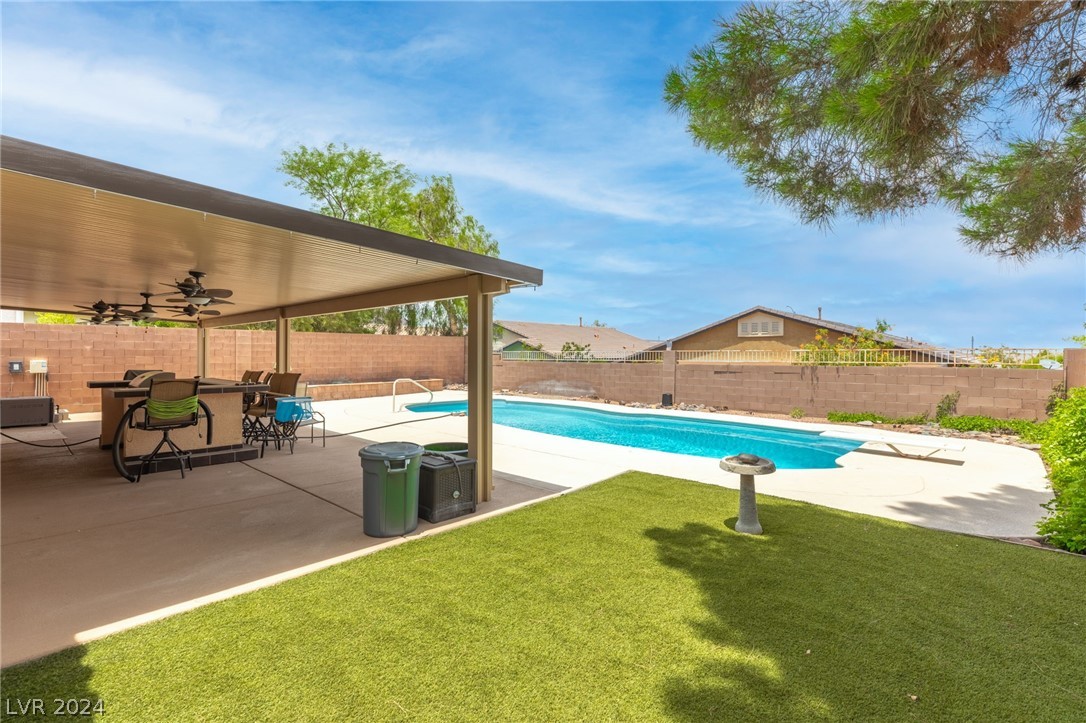 1012 Kings View Court