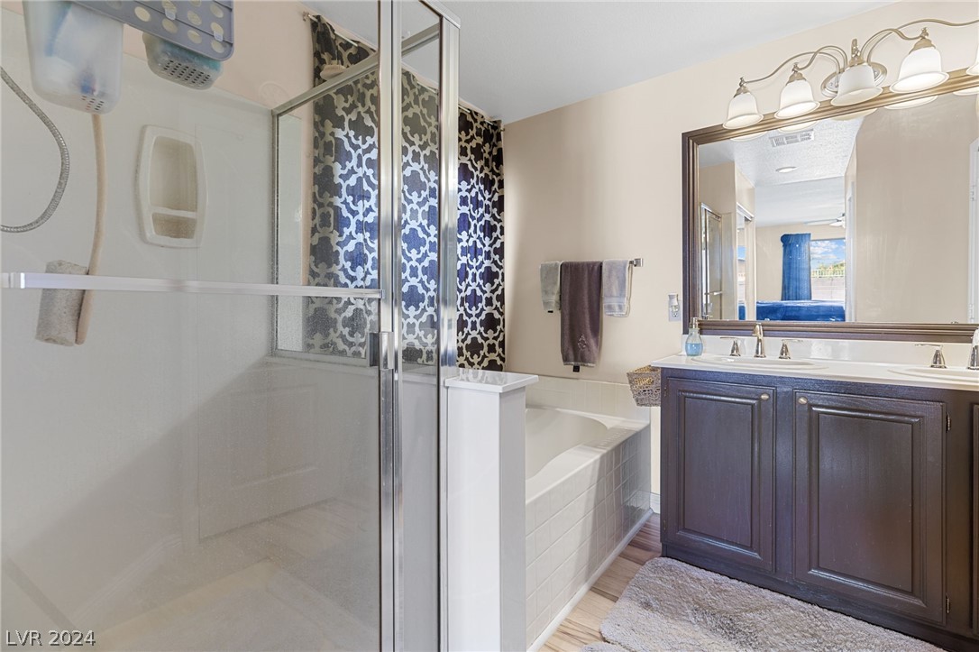 1012 Kings View Court