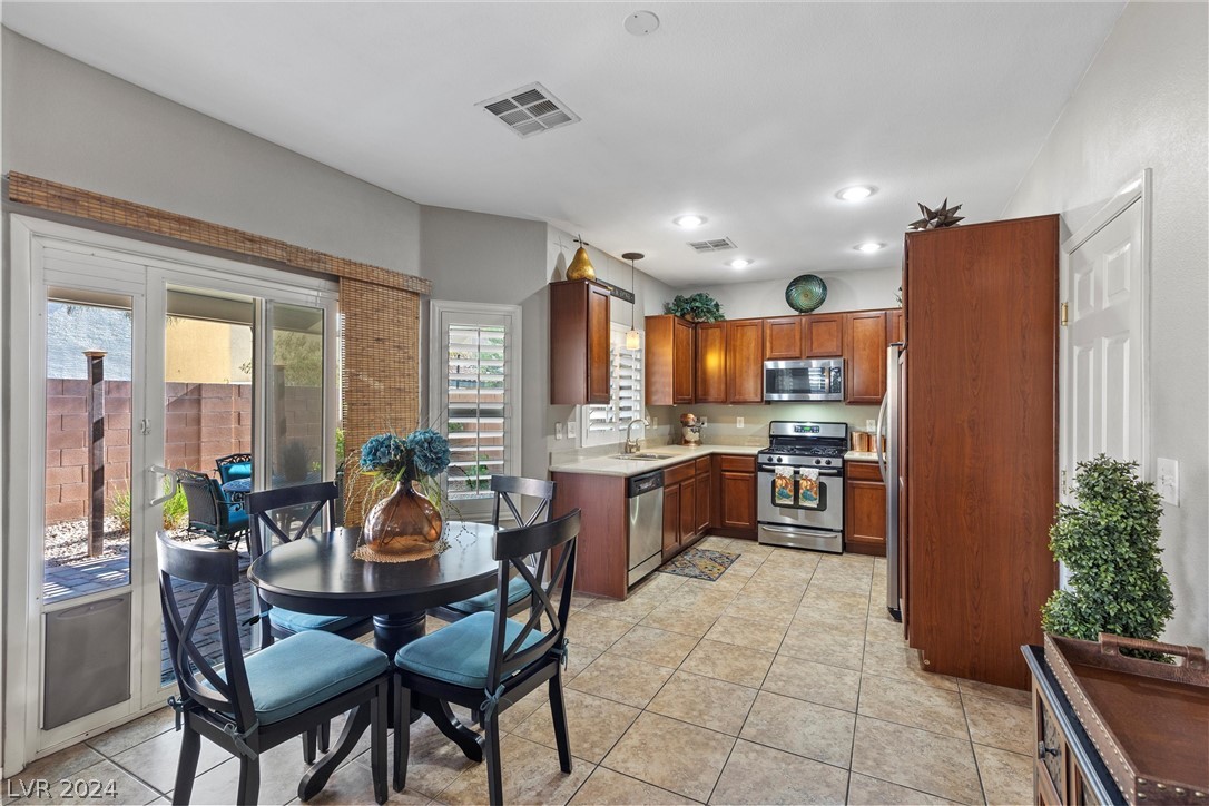 8725 Early Horizon Drive