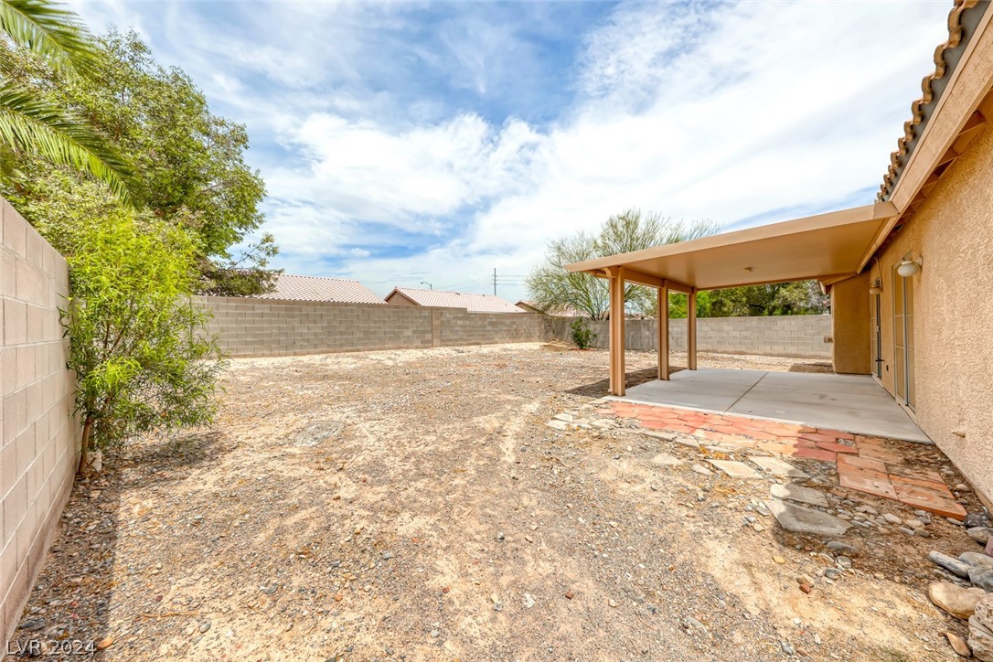 320 Mindoro Avenue