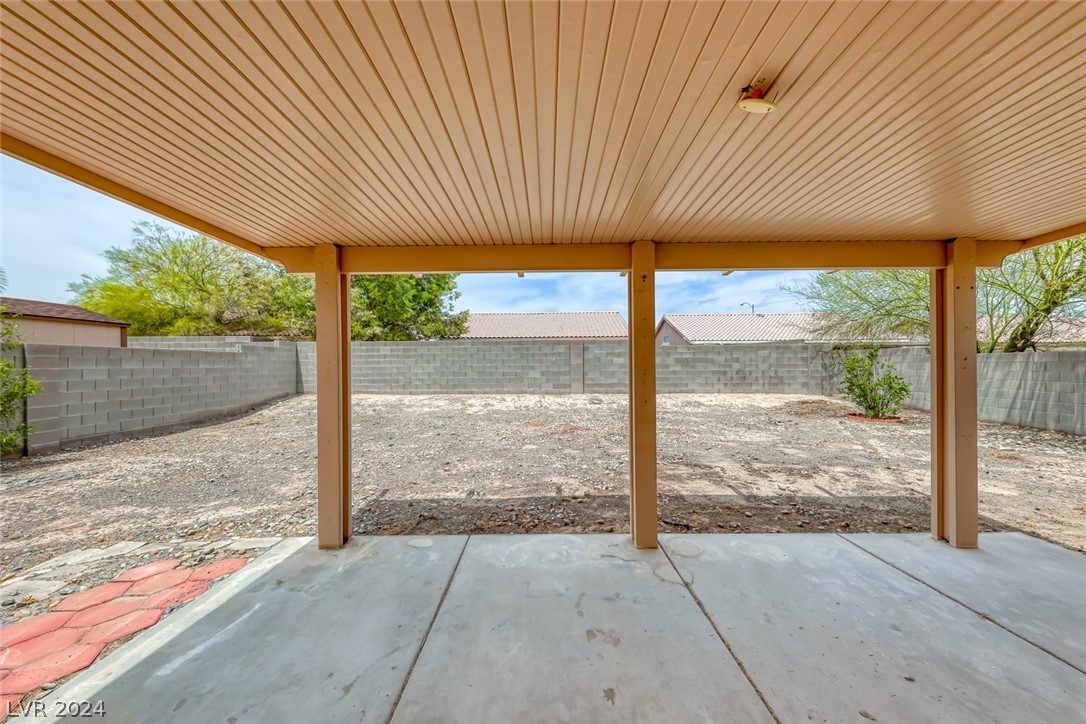 320 Mindoro Avenue