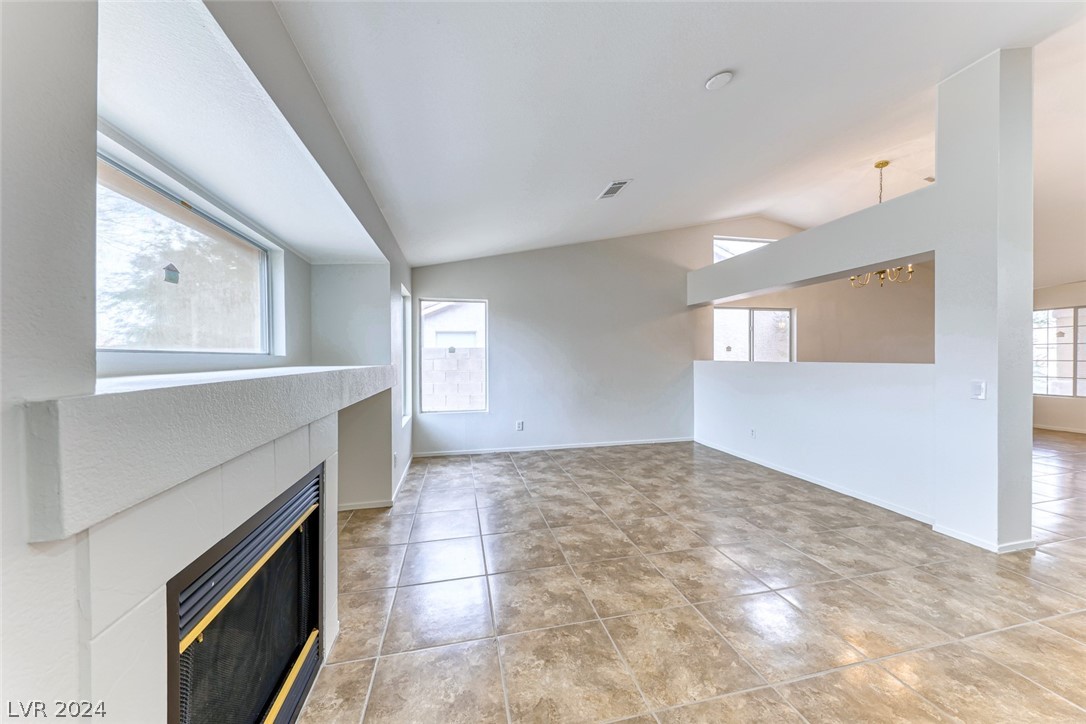 320 Mindoro Avenue