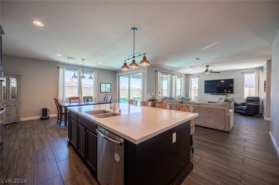 12502 Dolan Point Street