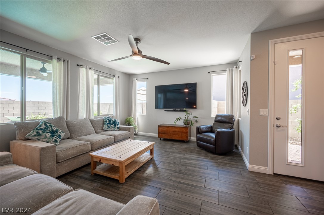 12502 Dolan Point Street