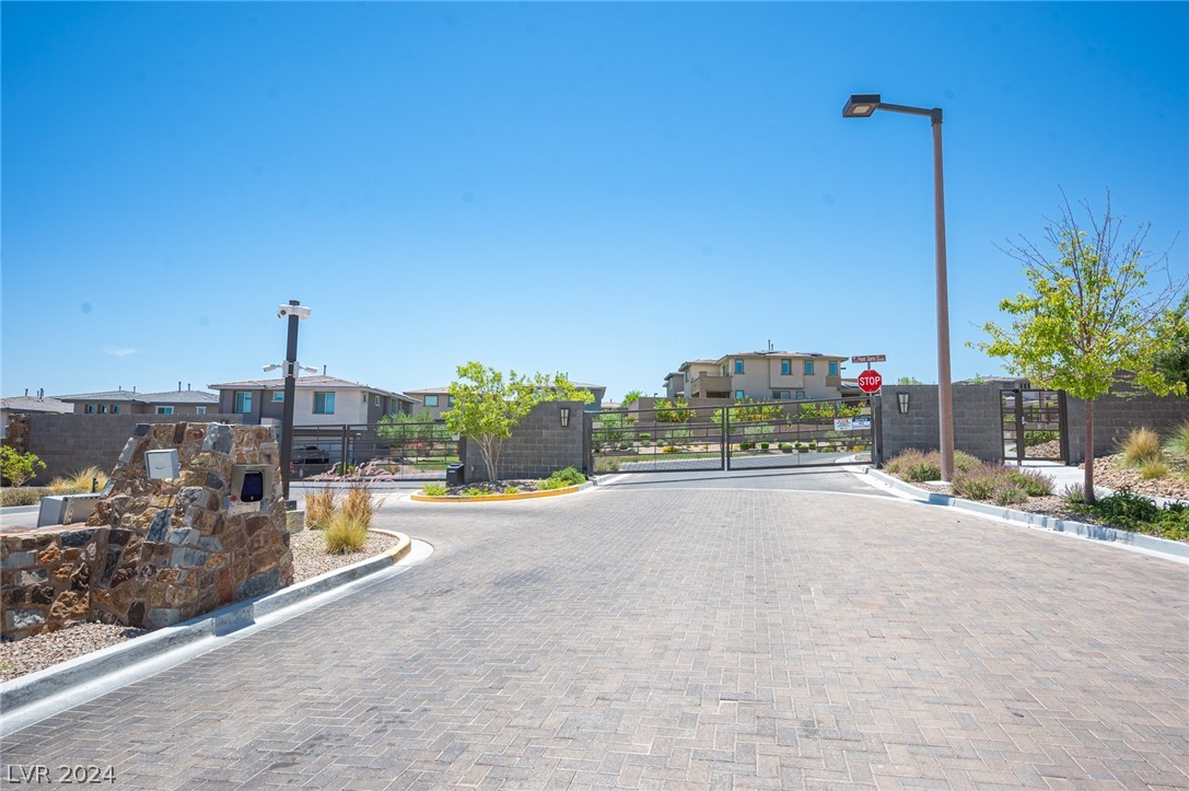 12502 Dolan Point Street