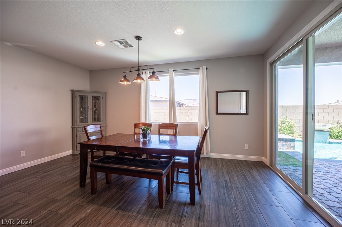 12502 Dolan Point Street