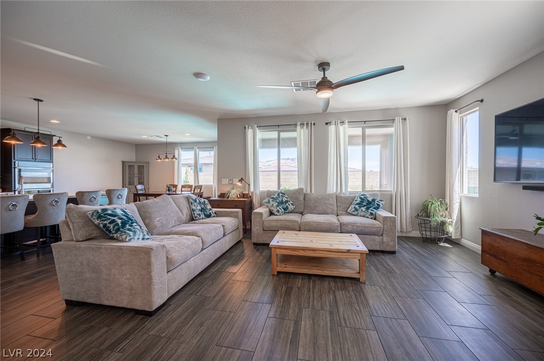 12502 Dolan Point Street