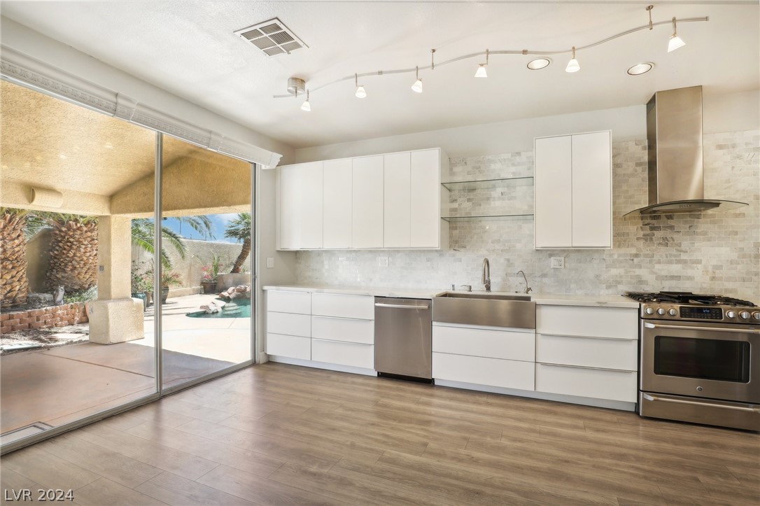 1700 Pomerado Drive