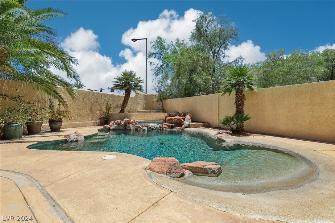 1700 Pomerado Drive