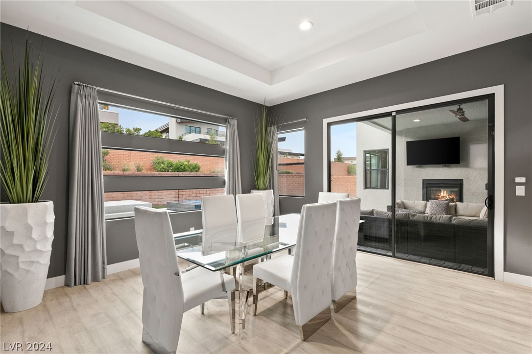 17 Moonfire Drive