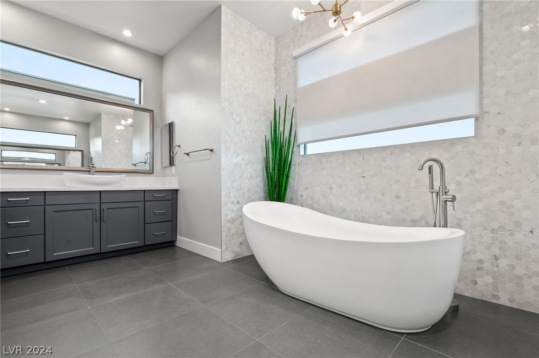 17 Moonfire Drive