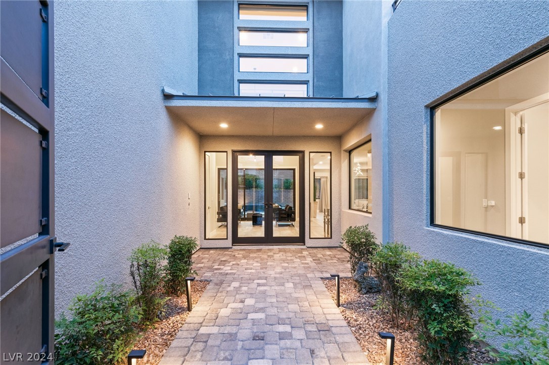 17 Moonfire Drive