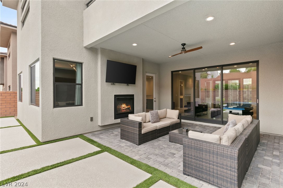 17 Moonfire Drive