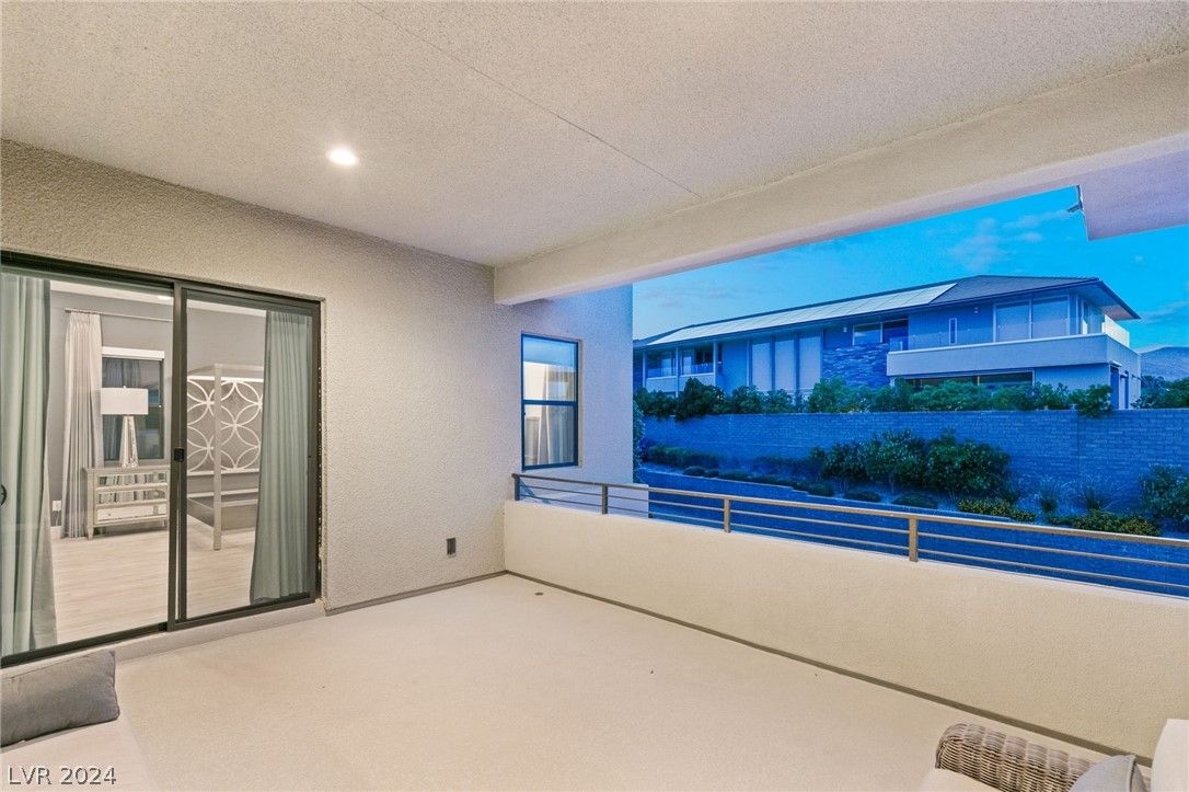 17 Moonfire Drive