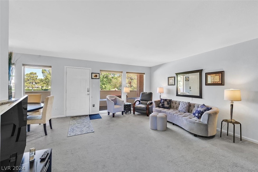 714 Oakmont Avenue 1108