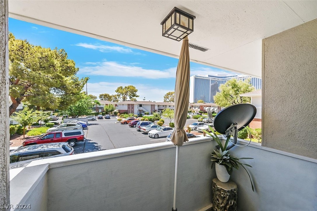 714 Oakmont Avenue 1108