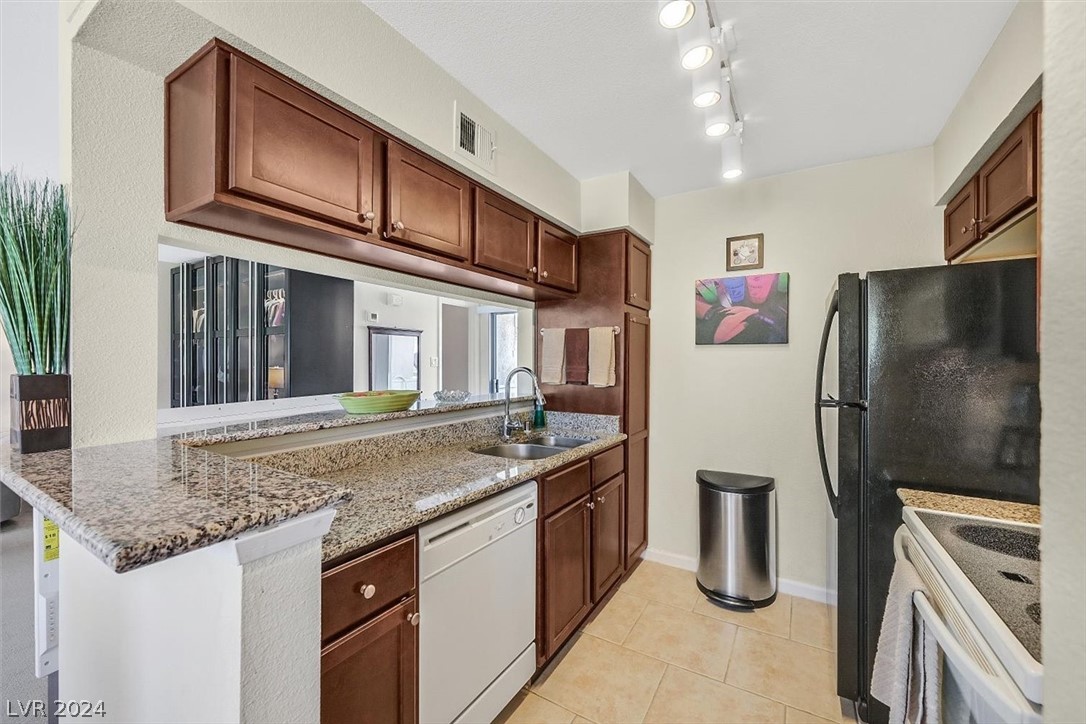 714 Oakmont Avenue 1108