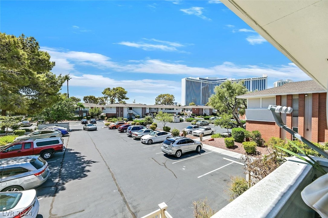 714 Oakmont Avenue 1108