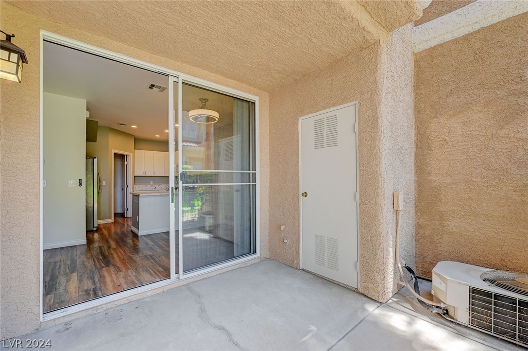 251 South Green Valley Parkway 1412