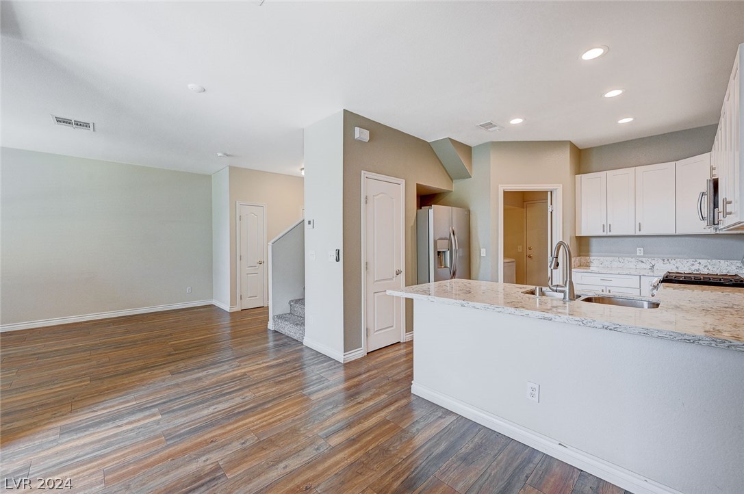 251 South Green Valley Parkway 1412