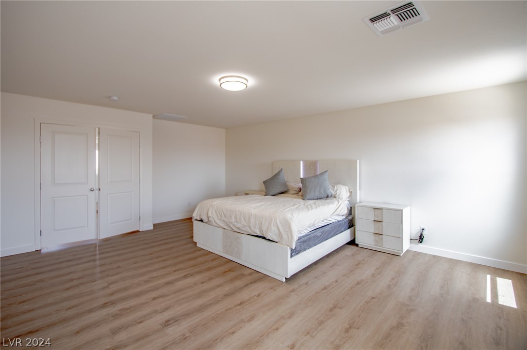 7563 West Mistral Avenue