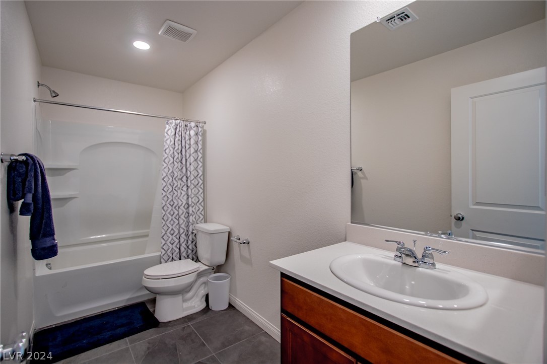 7563 West Mistral Avenue