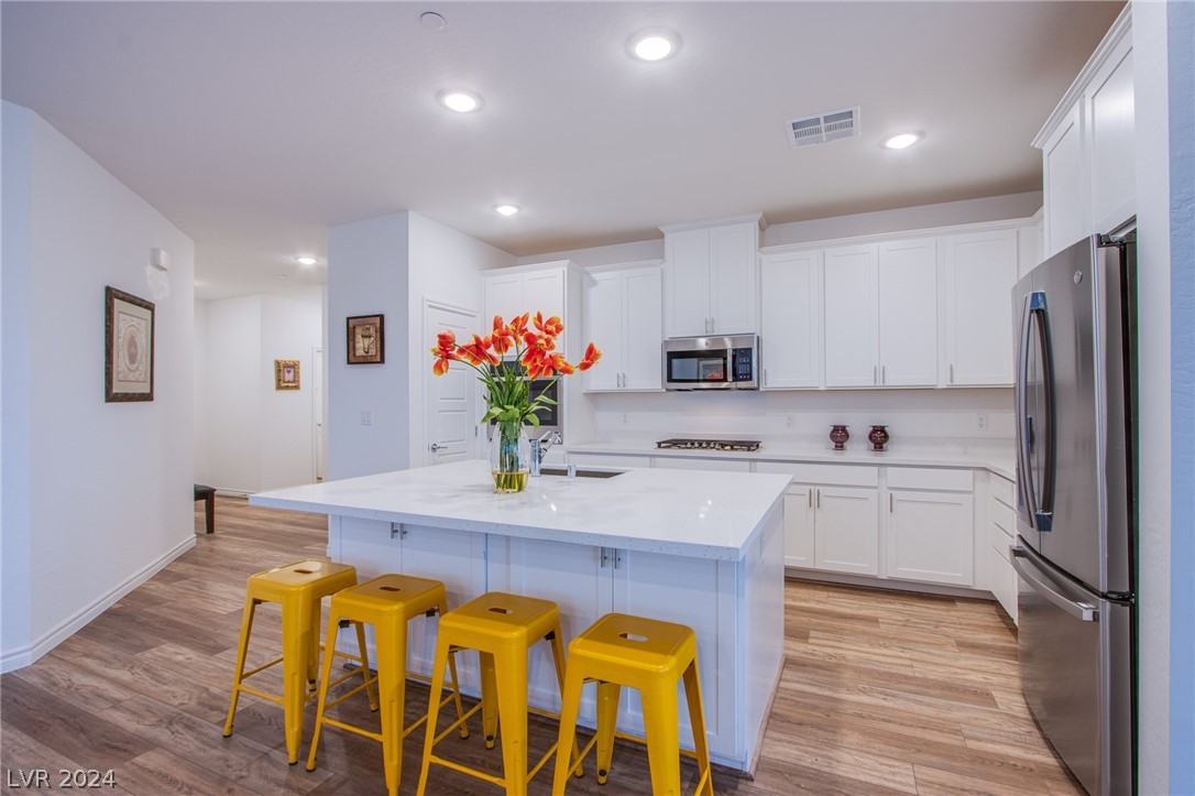 2555 Hampton Road 8109