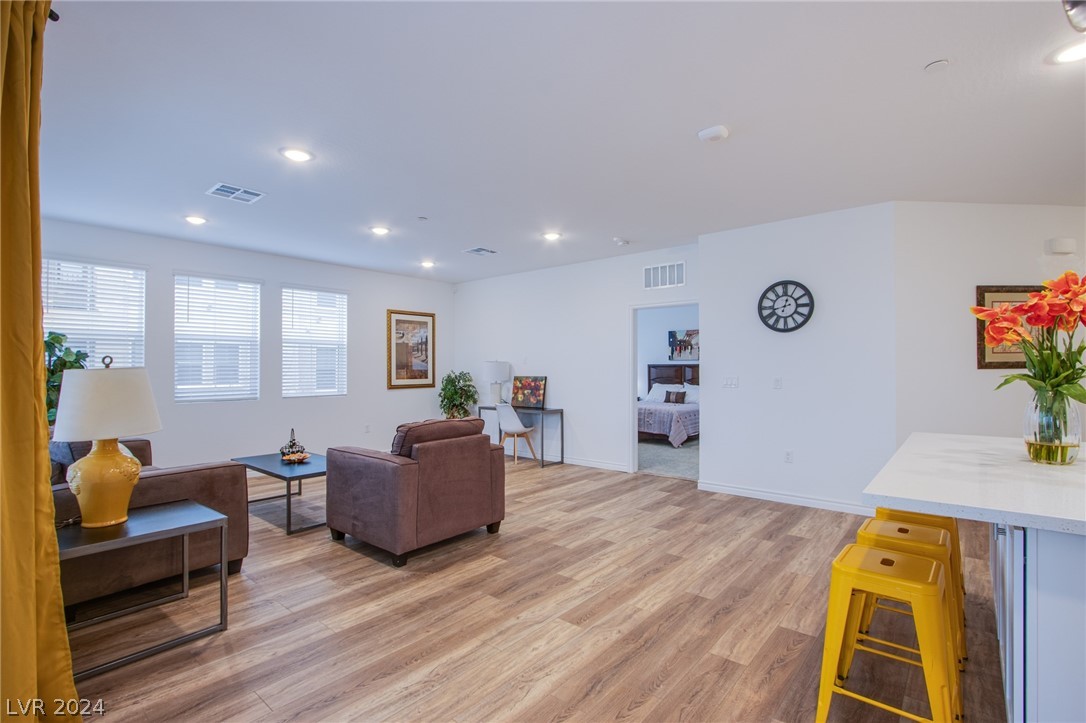 2555 Hampton Road 8109