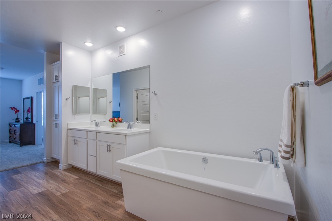2555 Hampton Road 8109