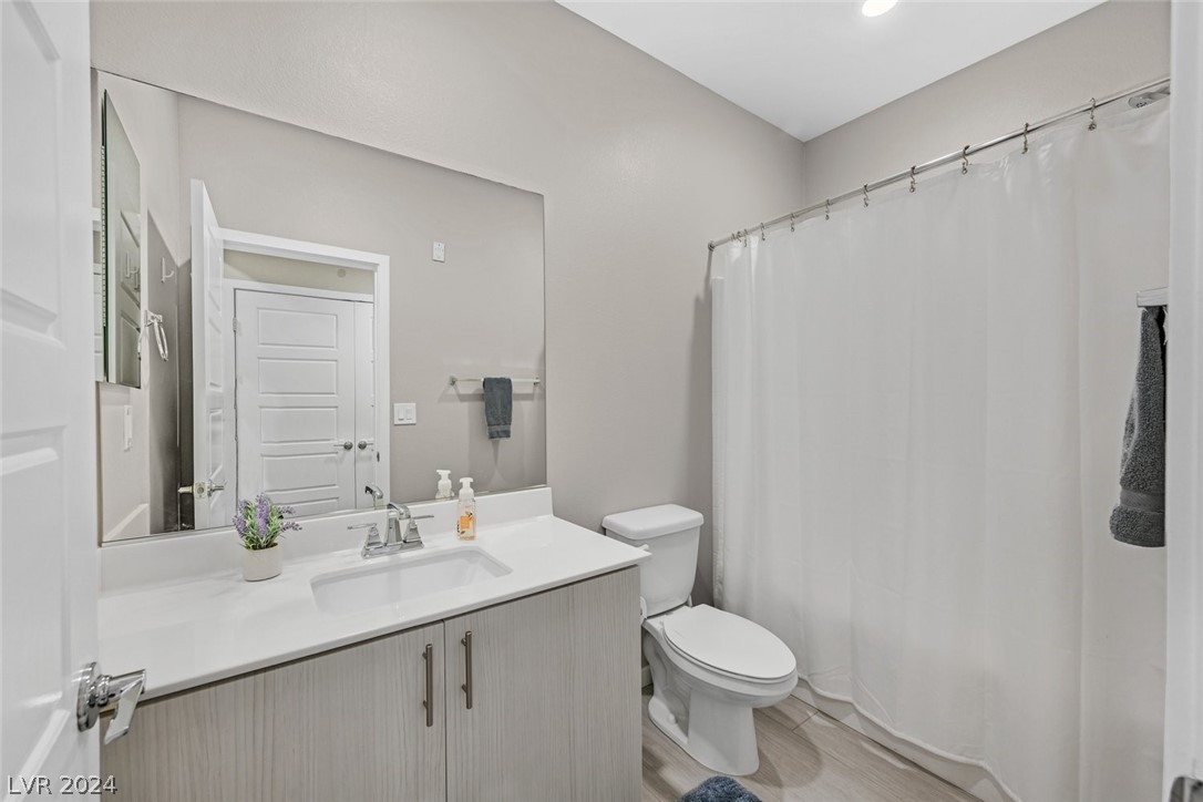 11302 Kraft Mountain Avenue 102