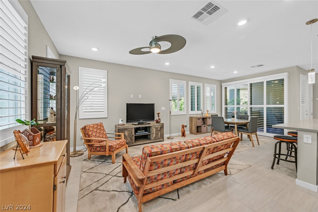 11302 Kraft Mountain Avenue 102