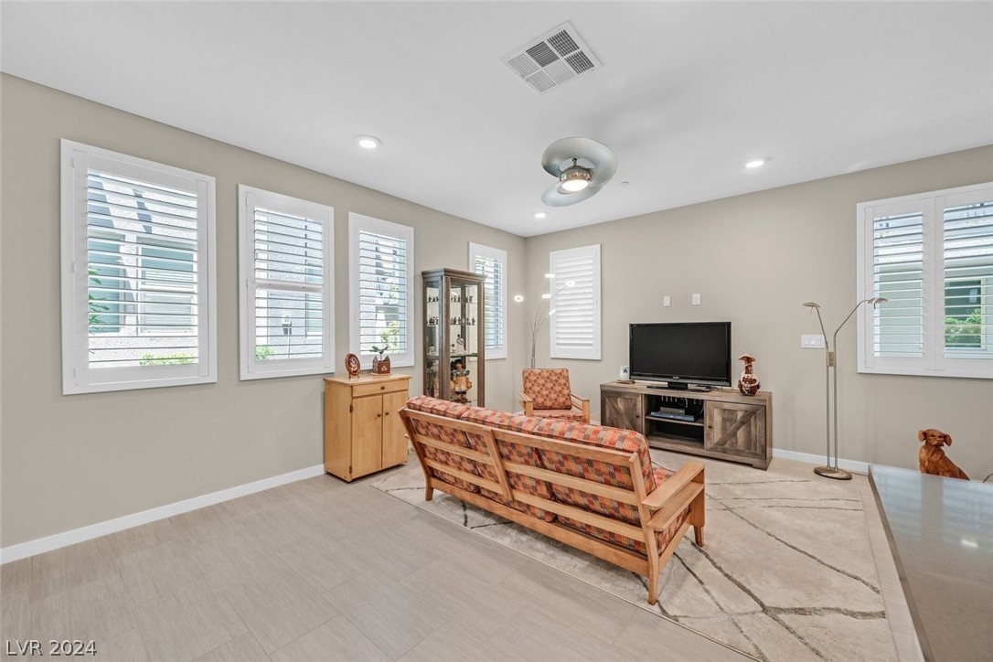11302 Kraft Mountain Avenue 102
