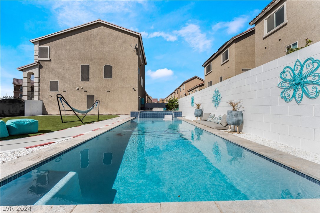 5538 Dreaming Tree Street