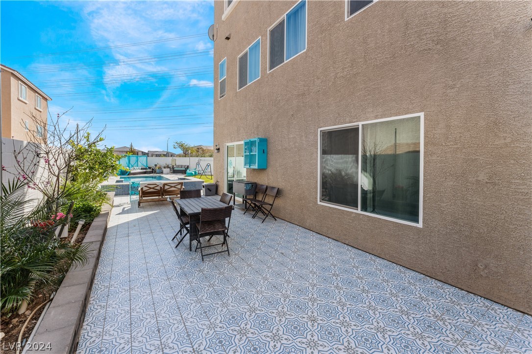5538 Dreaming Tree Street