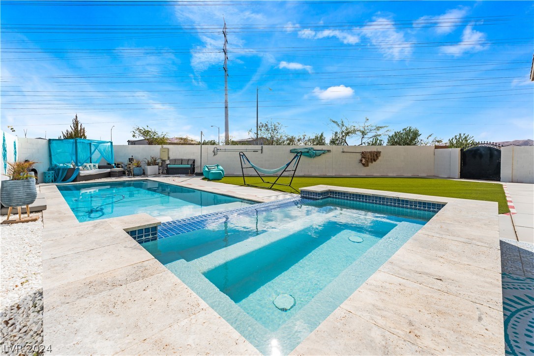 5538 Dreaming Tree Street