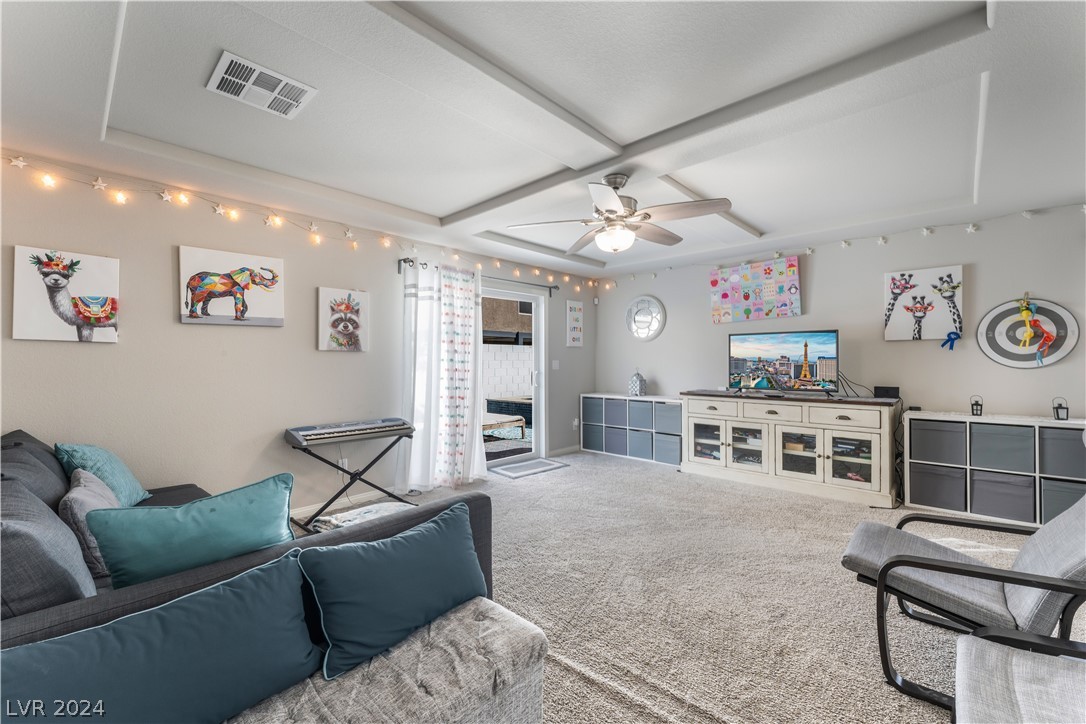 5538 Dreaming Tree Street